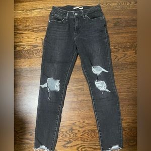 Women’s Levi’s 721 high-rise skinny jeans, size 27